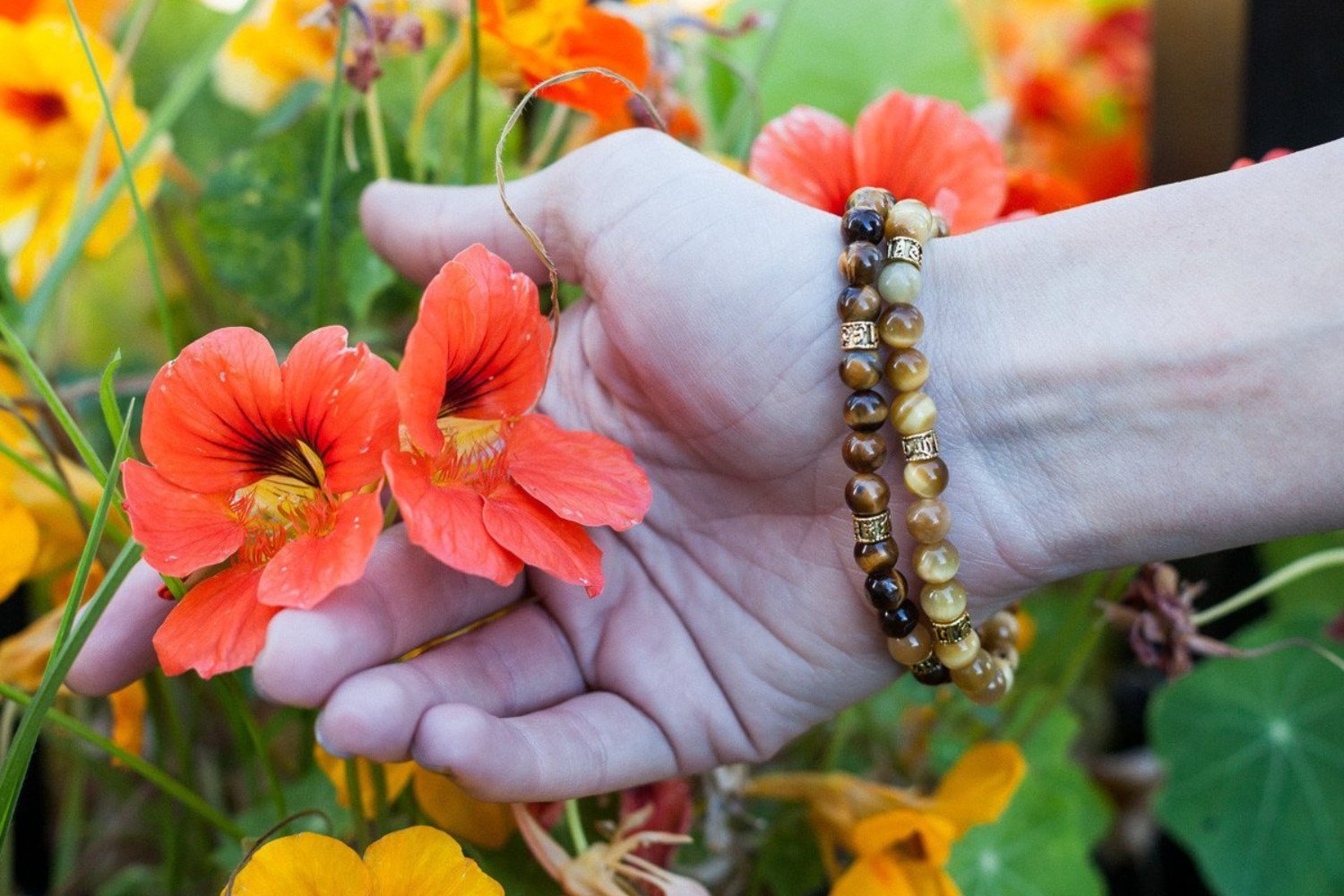 Meditating with Sacral Chakra - Tigers Eye Bracelet
